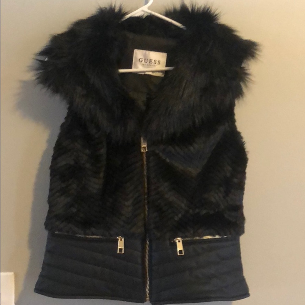 Guess black fur& leather vest